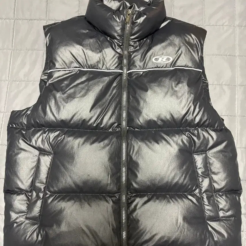 [BUNJANG] Born to Win Puffer Padding Vest Size 2 / 본투윈 패딩 조끼