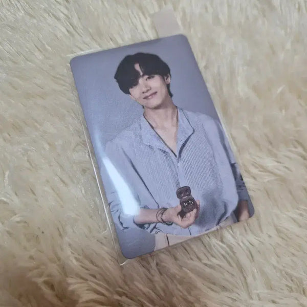 [BUNJANG] BTS V Galaxy Buds Photocard / 방탄 뷔 갤럭시버즈 포카