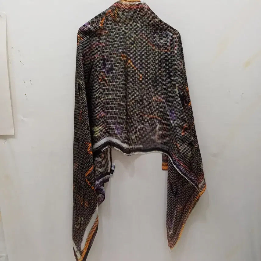 [BUNJANG] Jimmy Choo Silk Scarf Muffler / 이태리정품 지미추 실크 스카프 머플러 거의새것 사랑봉봉