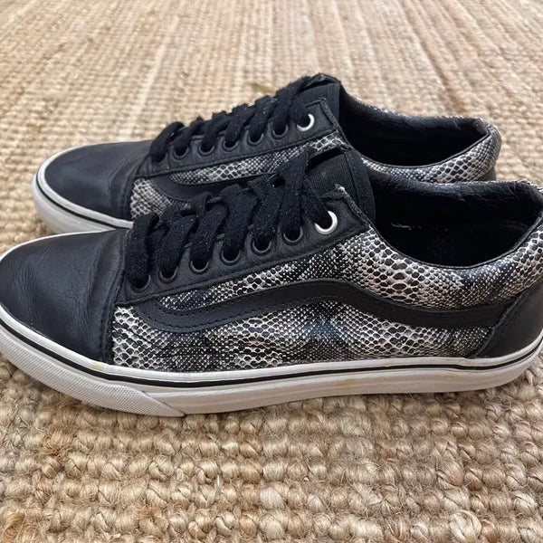[BUNJANG] Vans Old Skool Leather Snake Pattern Shoes / [265] 반스 올드스쿨 레더 뱀피