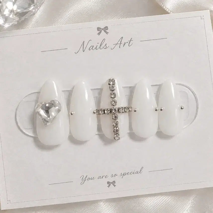 [BUNJANG] White Heart Crystal Cross Nail Tips / 화이트 하트 십자 큐빅 네일팁
