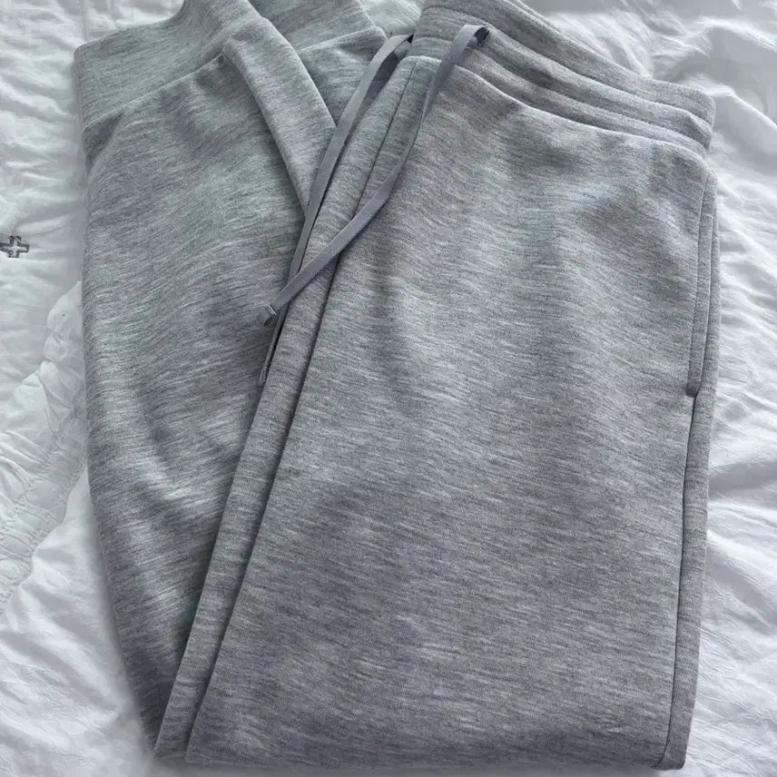 [BUNJANG] Comfortable Grey Training Pants / 편한 트레이닝바지