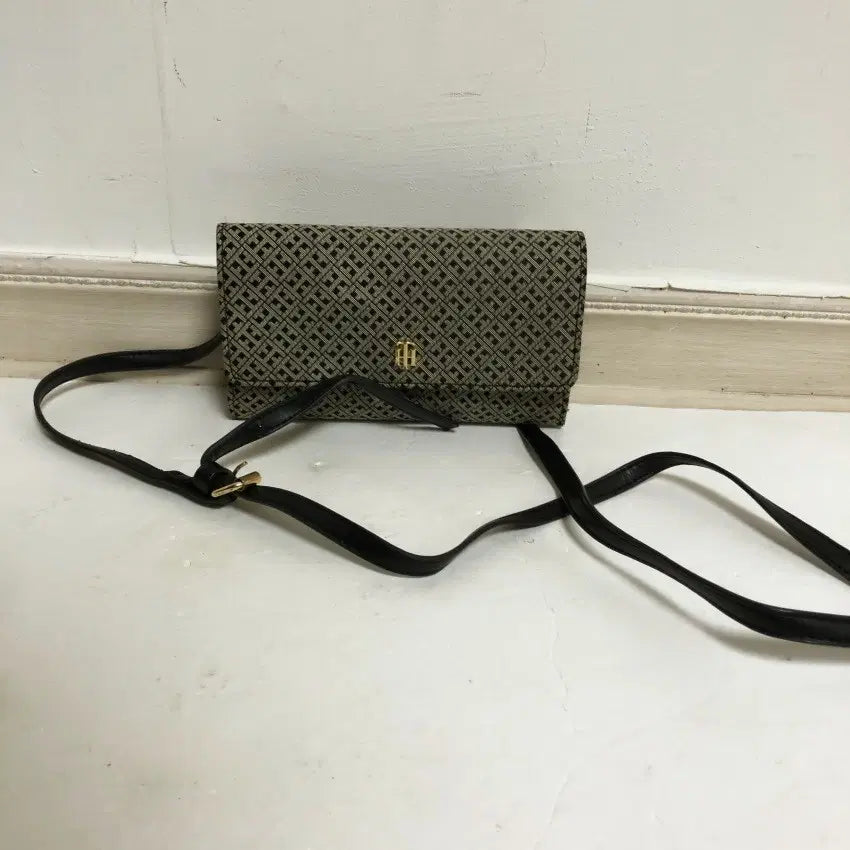 [BUNJANG] Tommy Hilfiger Crossbody Bag / 타미힐피거 크로스백@9953
