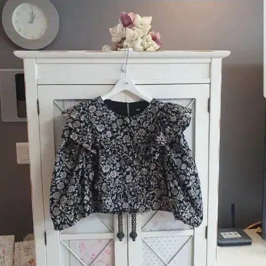 [BUNJANG] Zara Frill Blouse / 자라 프릴 블라우스/55-정66