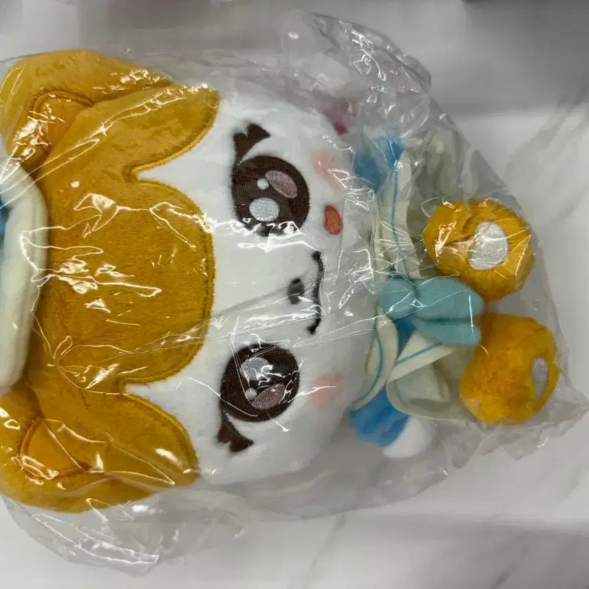 [BUNJANG] MINIVE Cheez Everland Cast Version Plush Doll (v02) / 미니브(MINIVE)의 '치즈(CHEEZ)' 에버랜드 캐스트 버전 플러시 인형(v02)