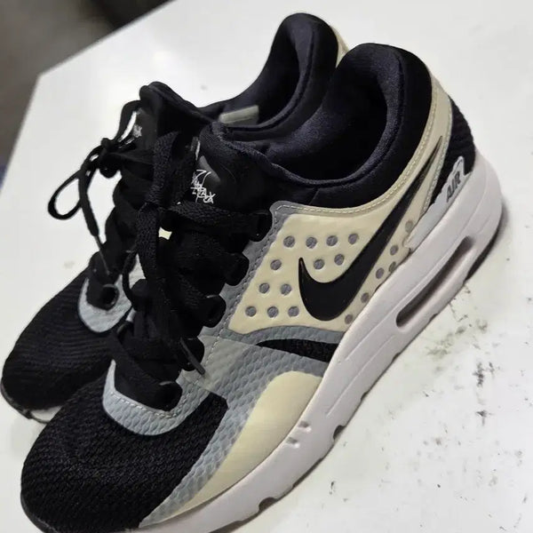 [BUNJANG] Nike Air Max Zero Black/Beige 250 / 나이키 에어맥스 제로 블랙/베이지250