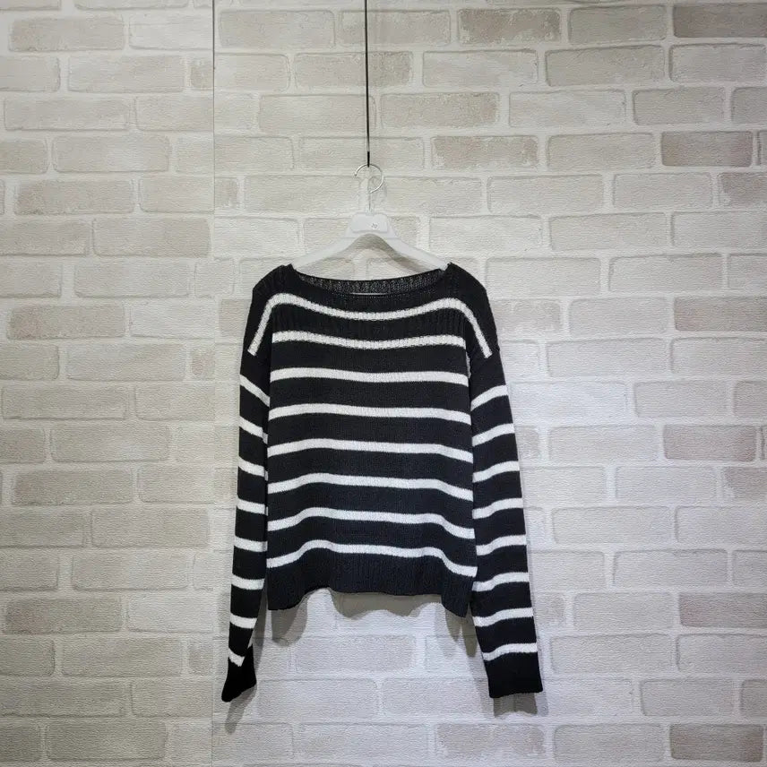 [BUNJANG] Striped Knit Sweater (Free Size) / ㅎ2131 단가라 니트 F