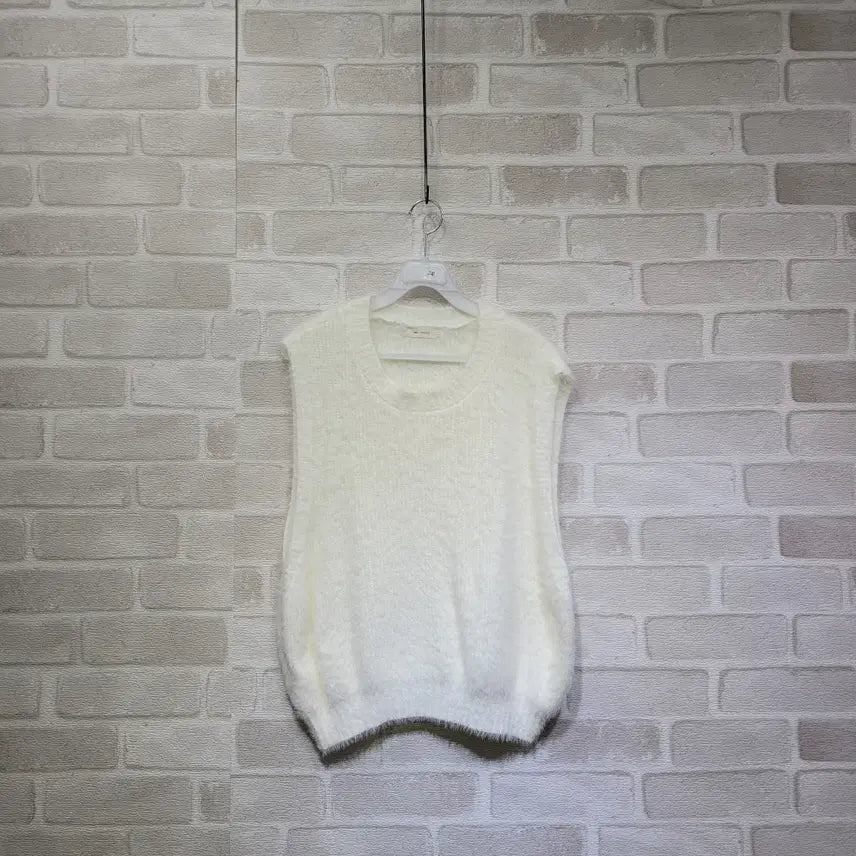 [BUNJANG] Free Size Knit Vest / ㅎ2140 퍼 니트 조끼 F