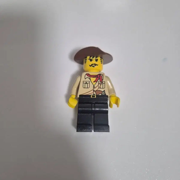 [BUNJANG] LEGO Old West Explorer Oldred Figure / 레고 올드서부시리즈 탐험가 올드렉ㄴㄷ