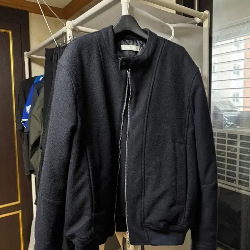 [BUNJANG] Navy Wool Short Jumper / 숏 점퍼 네이비