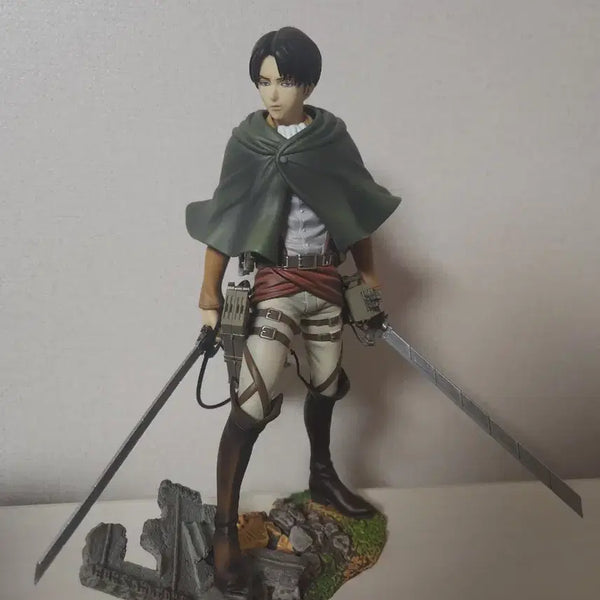 [BUNJANG] Attack on Titan Levi Bravery Acts Figure / 진격의 거인 리바이 브레이브 액트 피규어