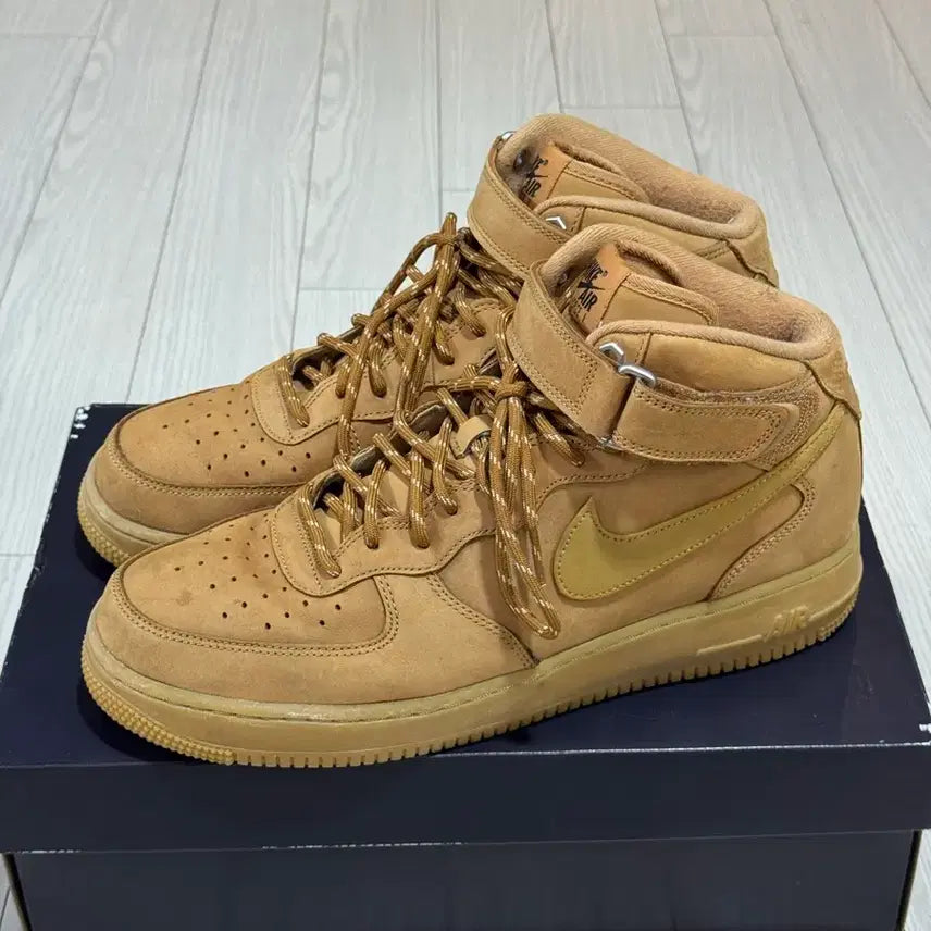 [BUNJANG] Nike Air Force 1 Mid 'Wheat' 295mm / 나이키 된장포스 미드 295 상태a