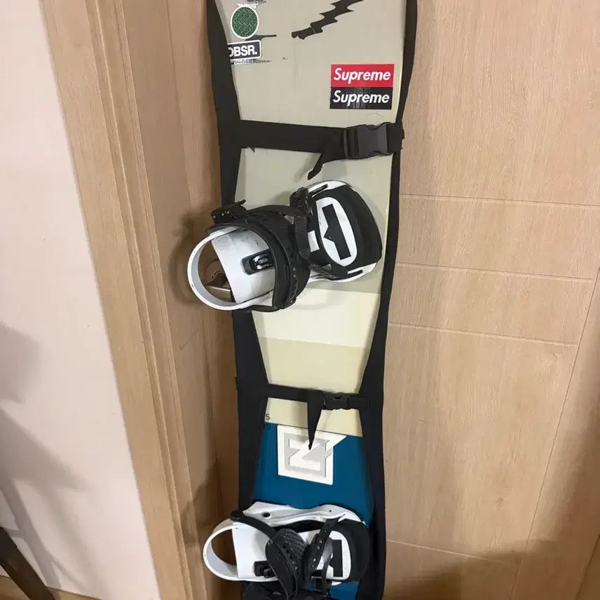[BUNJANG] Nitro Team Snowboard 159cm with Union Force Bindings (Large) / 21/22 나이트로팀 데크159 유니온포스 바인딩 판매합니다.