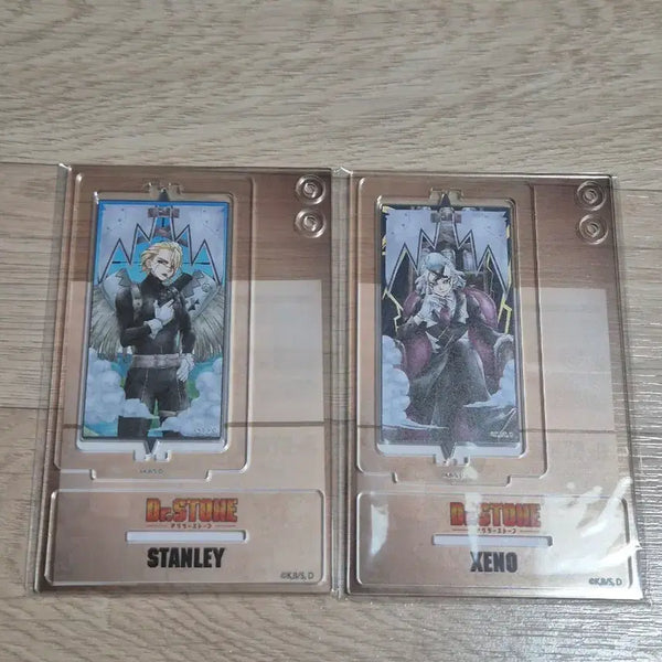 [BUNJANG] Dr. Stone Rotating Acrylic Standee Bundle (Stanley & Senku) / 닥터스톤 회전 아크릴 스탠드 / 스탠리 제노 일괄