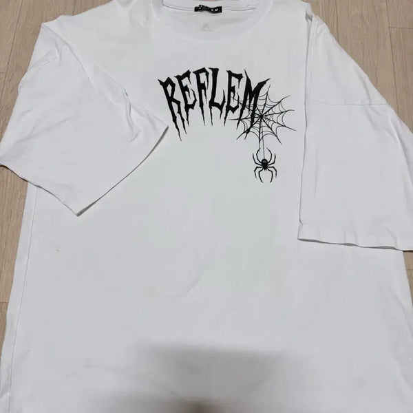 [BUNJANG] REFLEM Spider T-Shirt / REFLEM 레플렘 거미 티셔츠