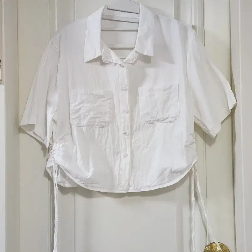 [BUNJANG] Shirring Short Sleeve Cropped Shirt / 셔링 반팔 크롭 셔츠