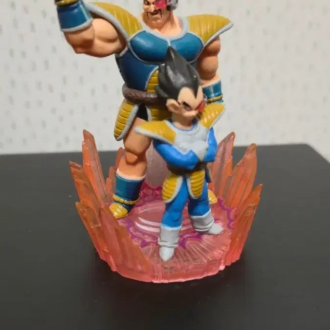 [BUNJANG] Dragon Ball Capsule Figures Vegeta Nappa / 드래곤볼 캡슐 피규어 베지터 내퍼