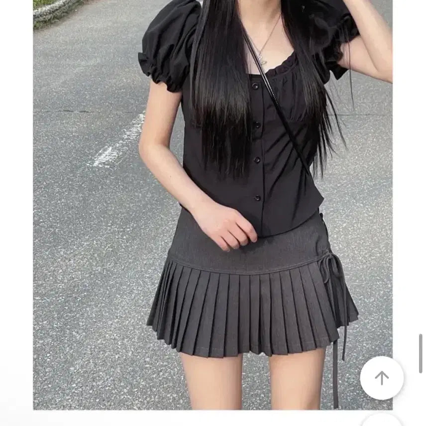 [BUNJANG] Ablfy Puff Sleeve Blouse Black / 에이블리 퍼프 소매 블라우스 블랙
