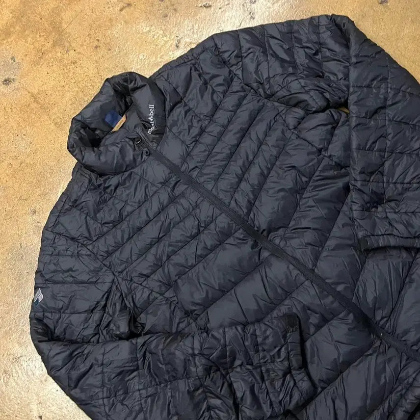 [BUNJANG] Montbell Gore-Tex Lightweight Down Jacket Black / [정품/L] 몽벨 고프고어 경량패딩 자켓 블랙