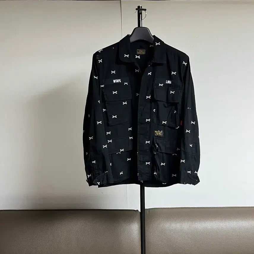 [BUNJANG] Vans x WTAPS Crossbone Jacket / 반스 더블탭스 크로스본 자켓