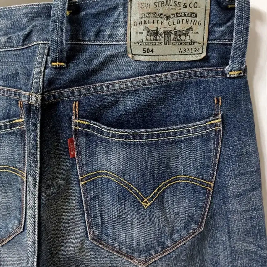 [BUNJANG] Levi's 504 Jeans 32 / 리바이스 504 청바지 32