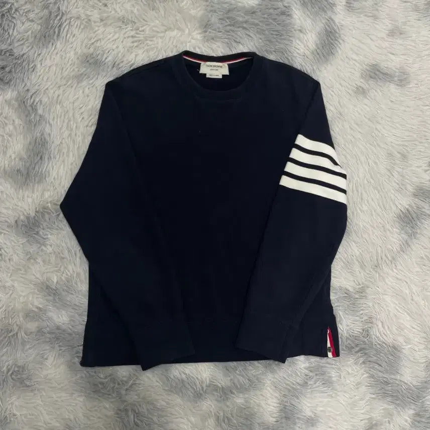 [BUNJANG] Thom Browne Diagonal Stripe Sweatshirt Navy Size 4 / [신형] 톰브라운 사선완장 맨투맨 네이비 [4]