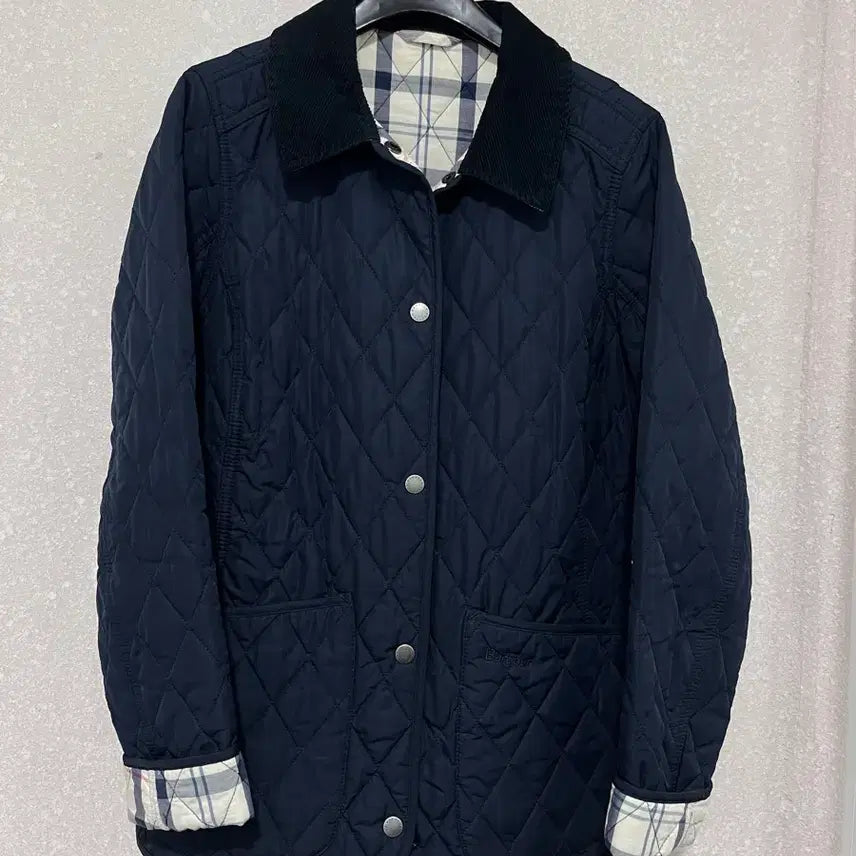 [BUNJANG] Barbour Quilted Jacket Navy / 바버 퀼팅 자켓 네이비 판매합니다