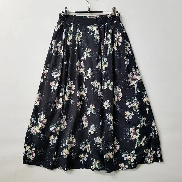 [BUNJANG] KBF Printed Banding Skirt Black / KBF 프린트 밴딩 스커트 블랙