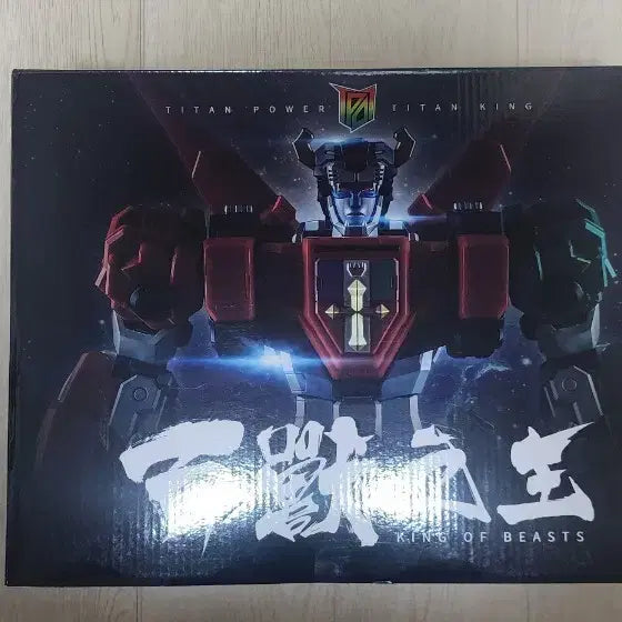 [BUNJANG] Titan Voltron Regular Edition Version / 타이탄 볼트론 일반판 버젼