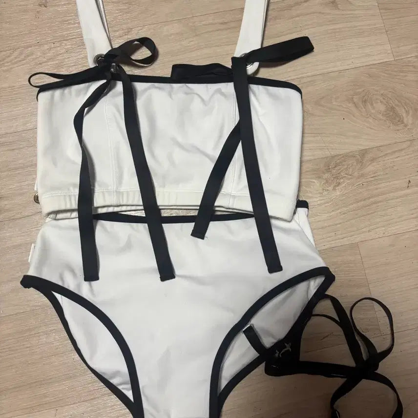 [BUNJANG] Pole Wear / 폴웨어