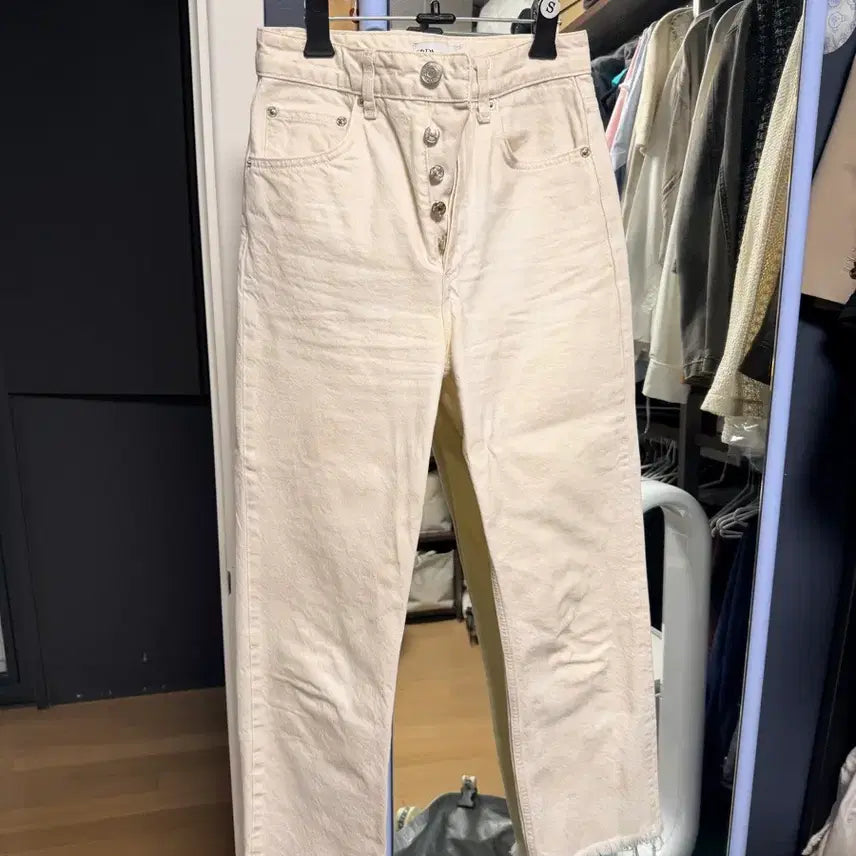[BUNJANG] Zara Ivory Straight Leg Denim Pants / ZARA 아이보리 스트레이트 데님 팬츠