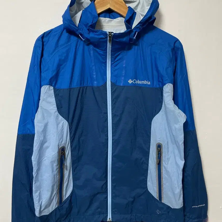 [BUNJANG] Columbia Functional Windbreaker Jacket / 100 Columbia 컬럼비아 기능성 바람막이 자켓 정품