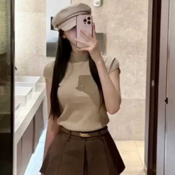 [BUNJANG] Beige Sleeveless Tank Top / 새제품) 울 베이지 민소매 나시 티