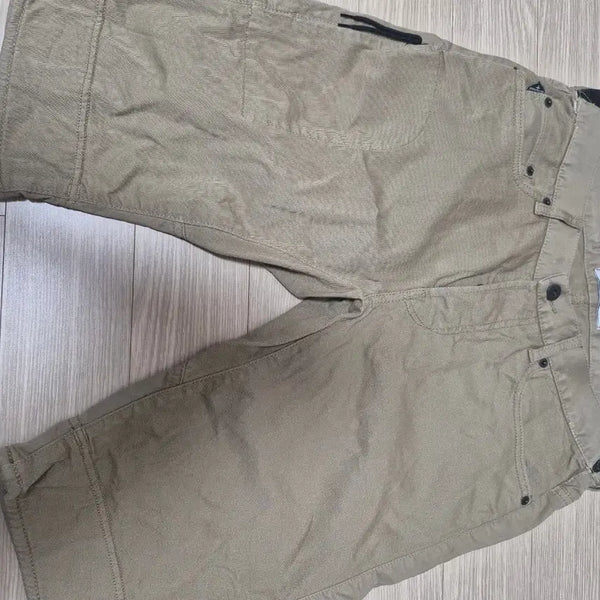 [BUNJANG] Stone Island Shorts Size 82 / 스톤아일랜드 정품 반바지 82사이즈 판매합니다
