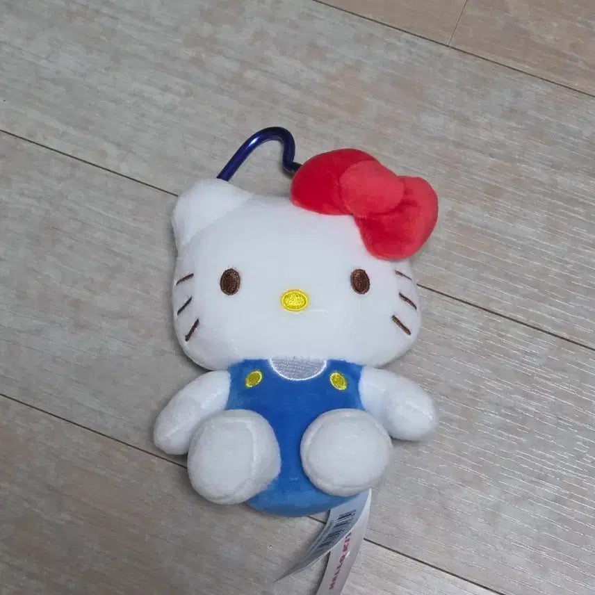 [BUNJANG] Sanrio Hello Kitty Doll Blue Overalls Keyring / 산리오 헬로키티 인형 블루멜빵 키링