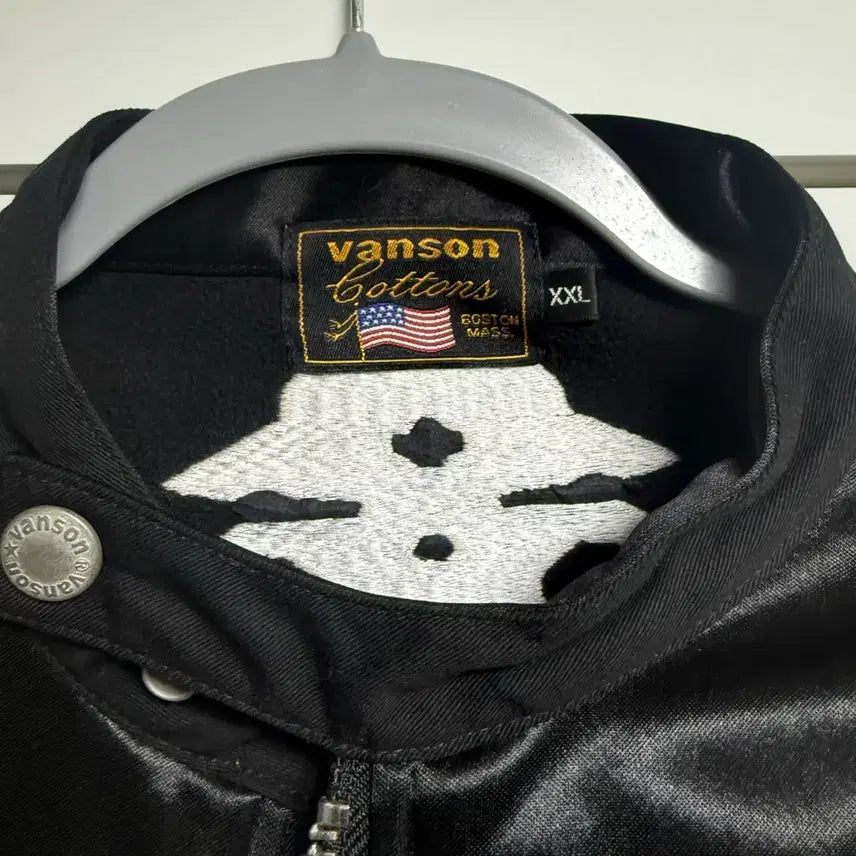 [BUNJANG] Benson Leather Skeleton Track Top Jacket XXL / 벤슨 레더 본 트랙탑(자켓) XXL