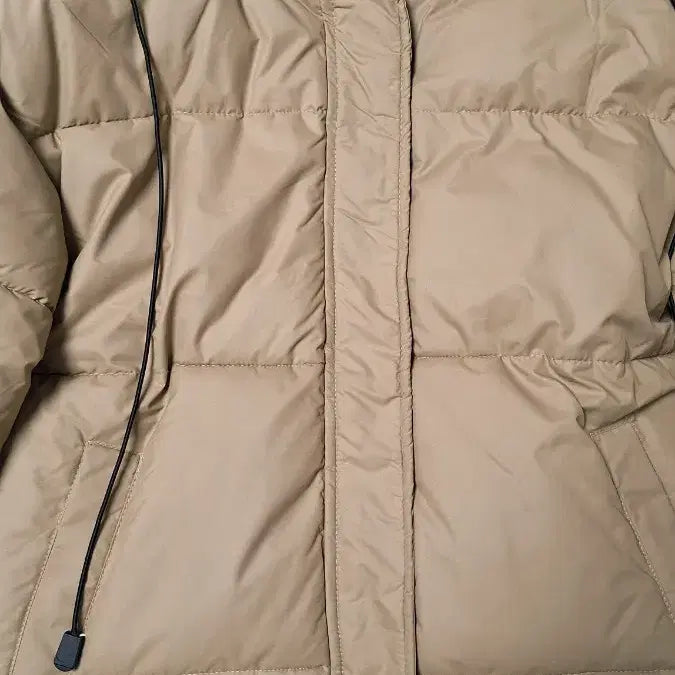[BUNJANG] Deep Beige Short Padded Jacket (Size M/55) / 간절기 딥베이지 숏패딩 M(55)사이즈