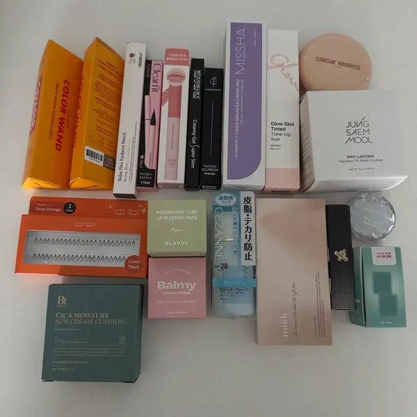 [BUNJANG] Bundle 20 Pcs K-Beauty Cosmetics Set / 새화장품20개 일괄13만원