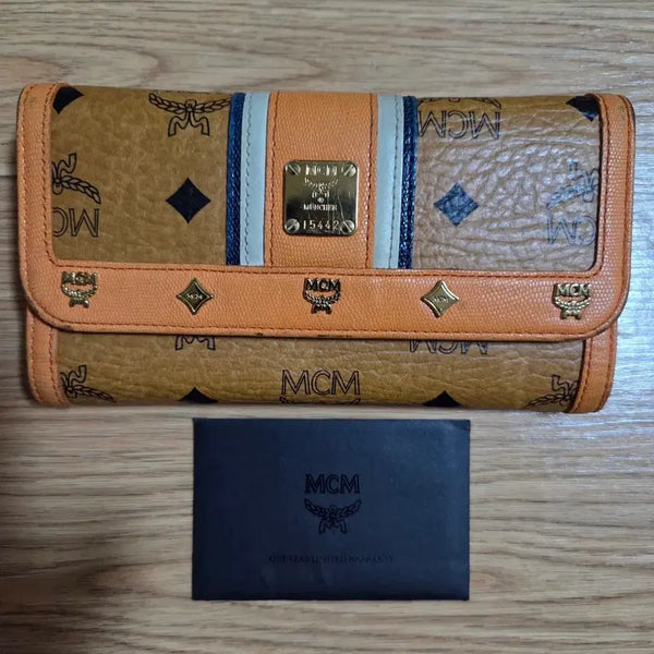 [BUNJANG] MCM Orange Leather Wallet / MCM 지갑 오렌지
