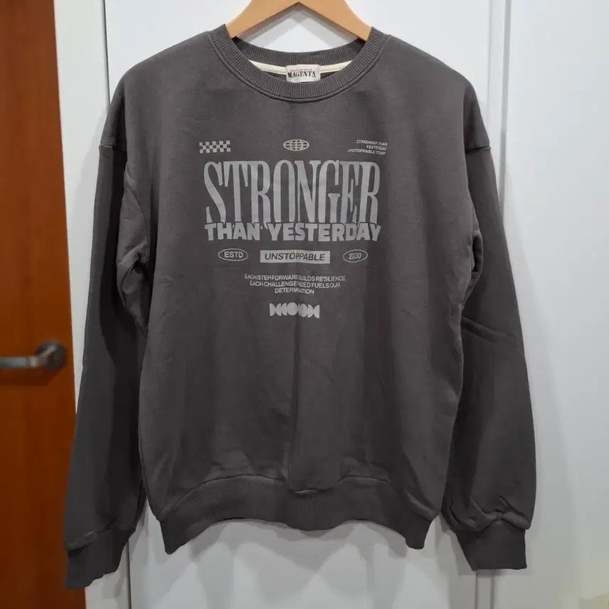 [BUNJANG] MAGENTA Stronger Sweatshirt XL / MAGENTA 스트롱거 맨투맨 XL(새상품)