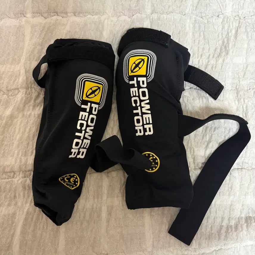 [BUNJANG] Power Tector Knee Brace - Size S / 파워텍터 무릎보호대 S사이즈 1회 착용