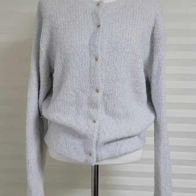 [BUNJANG] Soft Pearl Thread Knit Cardigan / 하늘색은사 니트가디건 니트