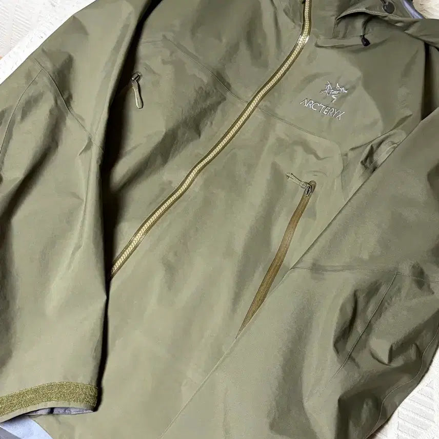 [BUNJANG] Arc'teryx Beta AR Jacket / 아크테릭스 베타 AR M 타츠 (상태 최상)