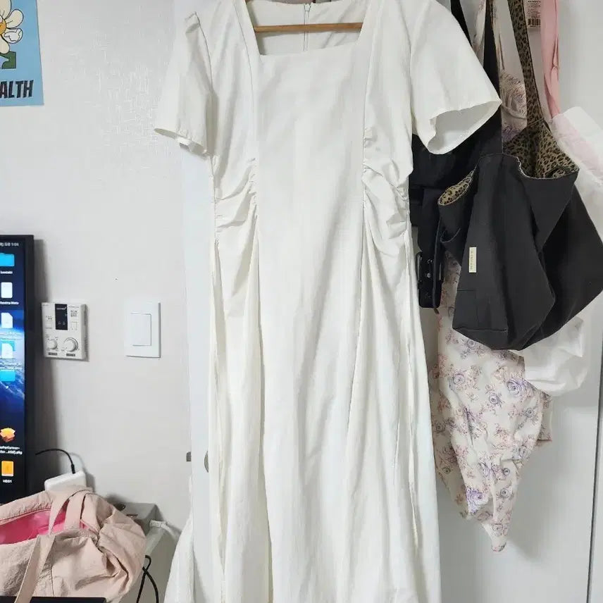 [BUNJANG] White Short-Sleeve Long Dress / 화이트 롱원피스