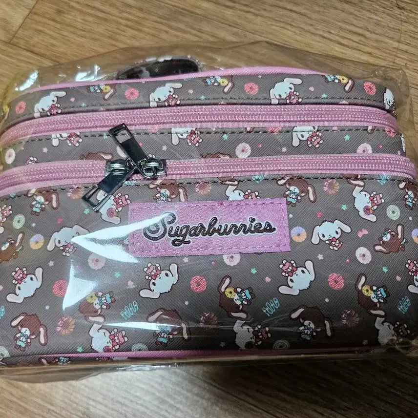 [BUNJANG] Sugar Bunnies 2-Tier Pouch / 슈가바니즈 2단 파우치 판매합니다