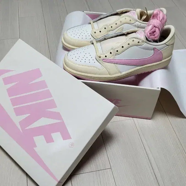 [BUNJANG] Air Jordan 1 Low Travis Scott OG / 조던1 로 트래비스 스캇 급히 내놓습니다!