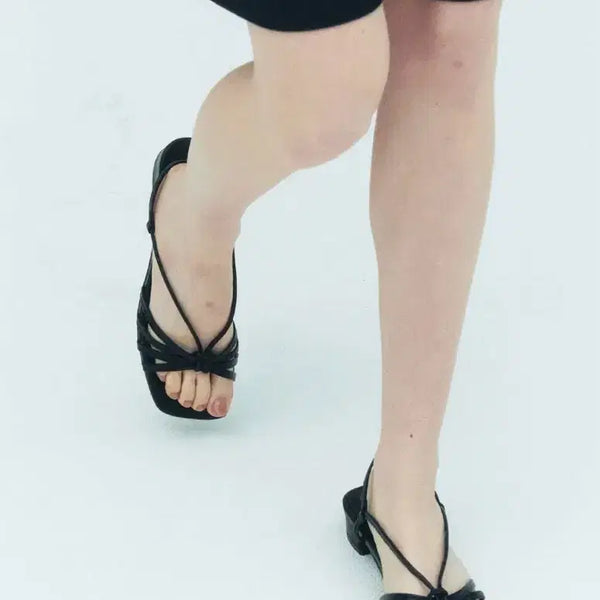 [BUNJANG] Black Strap Sandals (Size 235) / 스트랩 샌들 블랙(235)