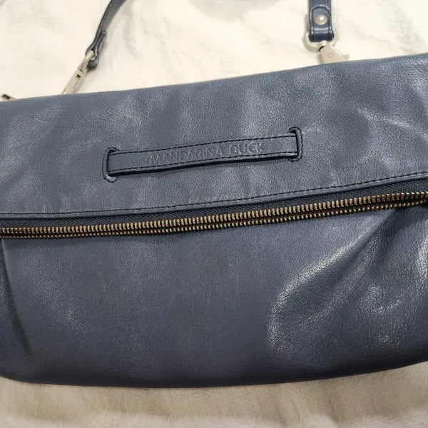 [BUNJANG] Mandarina Duck Leather Shoulder Bag / 만다리나덕 가죽 숄더백