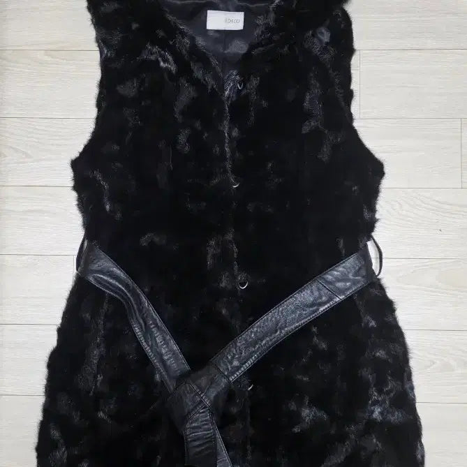 [BUNJANG] I DECO Hooded Fur Vest / i DECO 후드 퍼 베스트