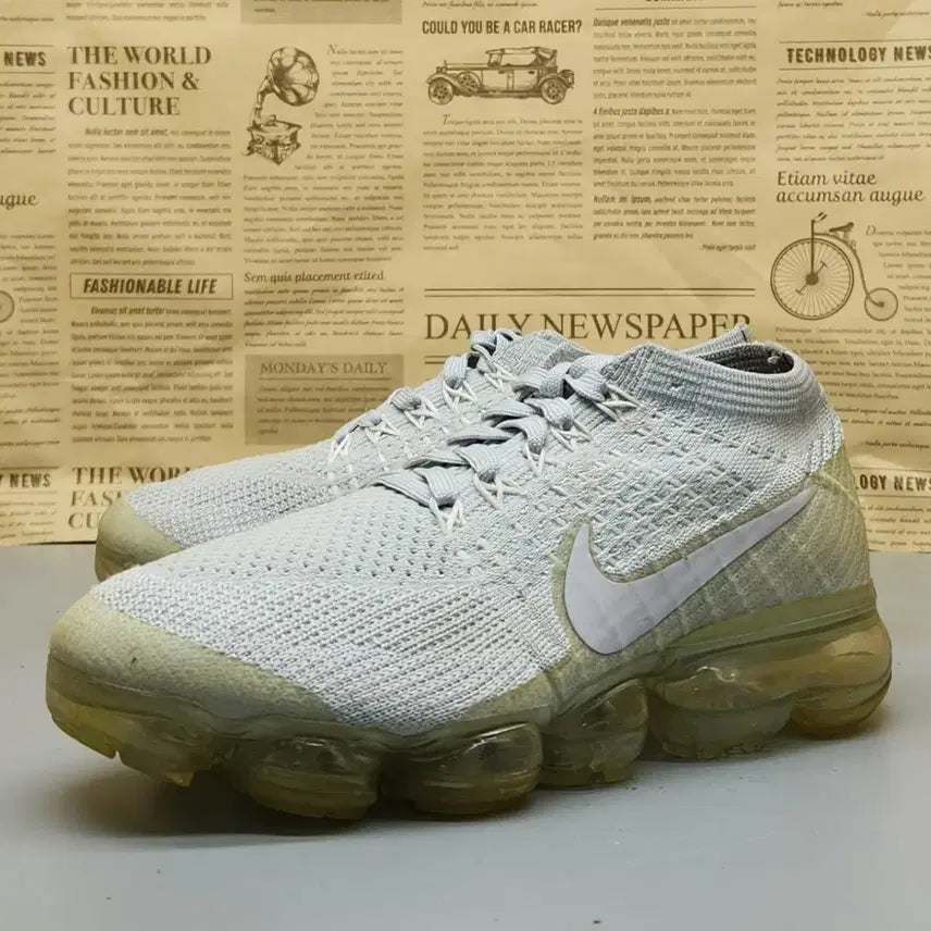 [BUNJANG] Nike VaporMax Flyknit Sneakers (225) / 나이키 베이퍼맥스 플라이니트 운동화 225